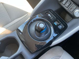 運転席まわりの画像です。