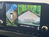 【マルチアラウンドモニター】専用のカメラにより、上から見下ろしたような視点で360度クルマの周囲を確認することができます☆死角部分も確認しやすく、狭い場所での切り返しや駐車もスムーズに行えます。