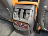 車両の詳細、ご質問につきましては、弊社営業スタッフまでお気軽にご連絡下さいませ。遠方のお客様には実車の詳細画像送信も承ります。お客様からのお問合せをお待ち致しております。