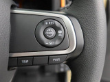 【全車速追従機能付アダプティブクルーズコントロール】走行中に先行車の様子を検知しながら、設定した車速の範囲内で先行車との距離のキープを支援。疲れにくく、長距離運転中の渋滞なども快適に運転できます。