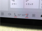フロント・シートヒーターに加え、ステアリングホイール・ヒーターも装備。厳寒の地、北欧スウェーデン発祥のブランドならではのアイテムです。