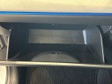 便利なグローブボックスです。