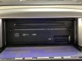 ディスプレイオープンで音楽CDが挿入できます。※オーディオ類は保証対象外となります。