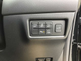 各種スイッチ類はこちらにレイアウトしています。