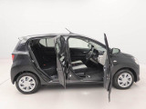当社では全車、納車前にサービス工場で12ヶ月点検相当の整備を実施しております。そこで確認された不具合箇所は修理しておりますのでご安心下さい。