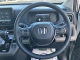 販売車両には法定整備がしっかりと含まれています。見えない部分のトラブルを事前に防止し、安全面を最優先に考えた整備を行ってから納車されるため、納車日から快適に走行できます。