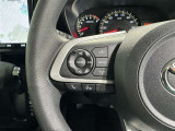 ステアリングスイッチ装備!運転しながら手元でオーディオの操作などができます。