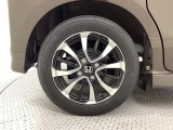 純正アルミホイール☆Honda車にぴったりなデザインです。