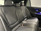 お車のドレスアップや快適・安全なドライブのため、各メーカーのディーラーオプション、ナビゲーション、カーフィルム・ドライブレコーダーなどの取り付け承ります。お気軽に申しつけください。