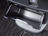 ★当社には整備工場を併設しており、車検、点検整備、何でもお任せ下さい!ホンダ車のプロが揃ってます!
