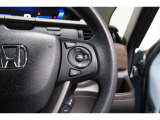 Hondaセンシングの機能のひとつ、アダプティブクルーズコントロール付!アクセルから足を離しても設定したスピードと前車との車間を保ち走行してくれます!車線維持もアシスト☆高速道路で疲労軽減ですね☆