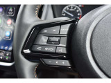 ステアリングリモコン付ですのでより安全にナビを操作できます