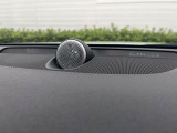 【Bowers & Wilkins】ボルボのプレミアムオーディオ。車内空間という特殊な環境に100年以上の伝統を持つイェーテボリ交響楽団の音響を再現した「コンサートモード」を搭載。