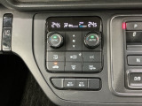 Wエアコン付きです!運転席・助手席それぞれ快適な車内でお過ごしいただけます。