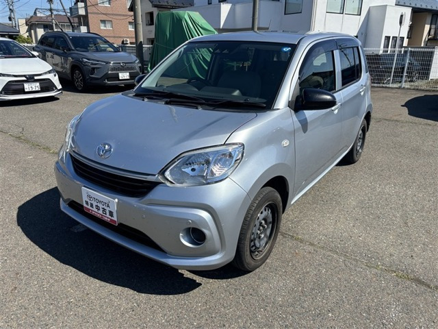 パッソ 1.0 X 4WD