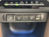 シートヒーター装備!エアコンに比べて暖まるスピードが速いので冬でも快適に過ごせます