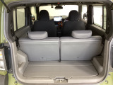 指定工場併設で末永く品質を保ちます。12ヶ月点検や車検はもちろんのこと、国家資格整備士によるお車のアドバイスも致します。