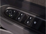 ★他府県の御客様も大歓迎!☆お勧めの1台!早い者勝ちです!☆車両詳細はMINI NEXT箕面店迄!★