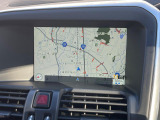 【9インチタッチスクリーン純正HDDナビ】「Apple Car Play」「Android Auto」対応のボルボ先進ナビゲーション「SENSUS」。最新地図データへ無料更新してお渡しします。