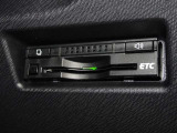 高速道路で便利なETCを装備しています。