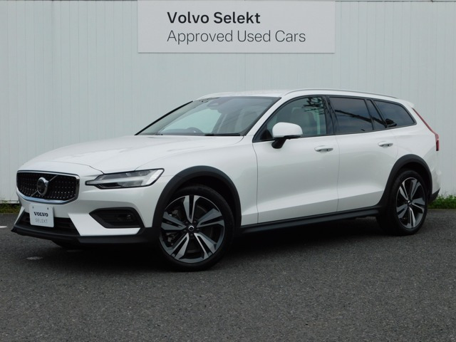 V60クロスカントリー ウルトラ B5 AWD 4WD 