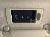 マツダ純正スマートインETC装備!サンバイザーの裏に車載器をスッキリ収納!ワンプッシュでETCカードの出し入れも簡単にできます。