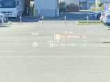 ヘッドアップディスプレイ搭載で、走行中も安全に情報を視認する事ができます。