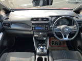 運転席まわりです。細かいオプションなど、気になるところがあればお気軽にメールやお電話等でお問合せください。