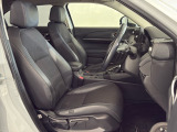 【禁煙表記について】タバコの臭いは感じられませんが、その他車内のニオイに関しては個人の主観となる為、実車確認の際に確認して頂いております。ご了承お願い致します。