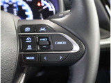 運転中でも手元で操作できます。