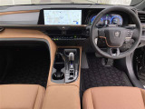 クラウンスポーツ 2.5 Z E-Four 4WD 