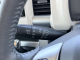 オートワイパー機能付★レバーをオートの位置にしている時は、レインセンサーが雨を感知すると雨量に応じてワイパーが自動で作動します!
