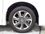 純正アルミホイール 205/60R16