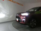 LEDヘッドライトです。デザイン性がよくとても明るいので、夜間の走行や悪天候でも安心です。しかも長寿命!
