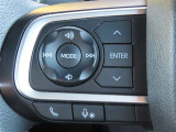 ブルートゥースに接続すれば、スマホに入れている音楽が聞けたり運転中に電話がかかってきてしまった場合もハンドルから電話を取ることができます!