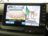 ★マルチビューカメラシステム★ギヤをRに入れるとナビの画面には上空から見下ろし感覚の映像がドライバーをアシスト★