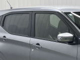 プラスチックバイザーがない分デザインもすっきり★洗車の時の窓拭きもラクラクです!