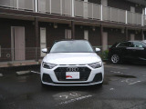A1スポーツバック 25 TFSI アドバンスド 