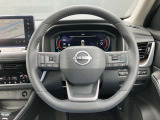 ステアリングスイッチ搭載!ハンドルひとつで手を離さなくても運転中視線をそらさなくても操作が出来て便利です