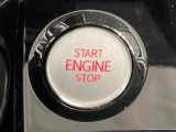 ●Start/Stop●ブレーキを踏みボタンを長押しするだけで、キーの抜き差しなく簡単にエンジンをかける事が出来ます。