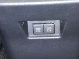 充電装備も充実してます。