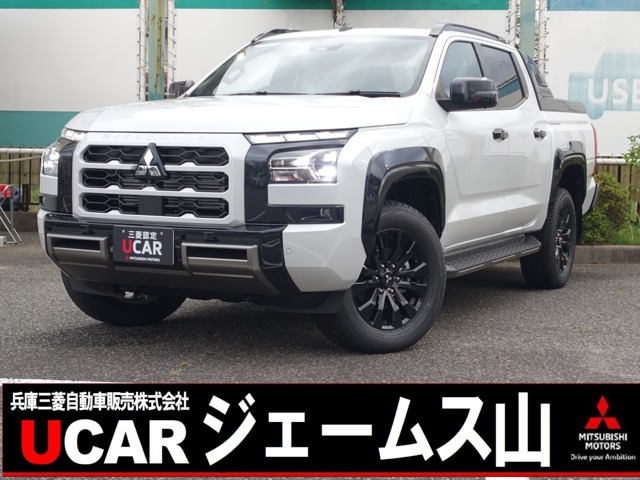 トライトン 2.4 GSR ディーゼル 4WD 