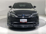 「フロントマスク」です。車の印象を決めるのは【顔】。この車の顔つきは、きっとあなたにピッタリ!?
