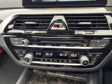 ●デュアルオートエアコン:運転席・助手席それぞれで温度設定が可能な独立式オートエアコンを標準装備しております!
