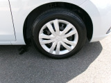 車体にぴったりの純正ホイールです。