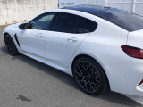 車両の詳細、ご質問につきましては、営業スタッフまでお気軽にご連絡下さいませ。遠方のお客様には実車の詳細動画送信も承ります。お問合せをお待ち致しております。