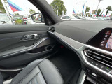 国道246号線沿い、南町田グランベリーパーク駅すぐ。BMW Premium Selection 東名横浜/〒194-0004 東京都町田市鶴間5-18-1