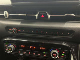 オーディオ操作のしやすいボタン式です。