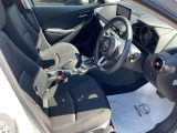 運転席もきれいです