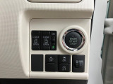 電動スライドドアで乗る人すべてがストレスなく買いで気にドアの開け閉めが行えます。